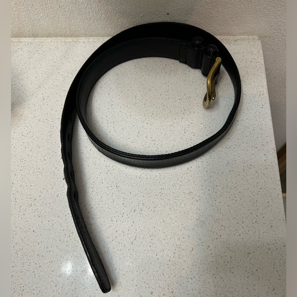 🌺 Dockers Black Leather belt size 32